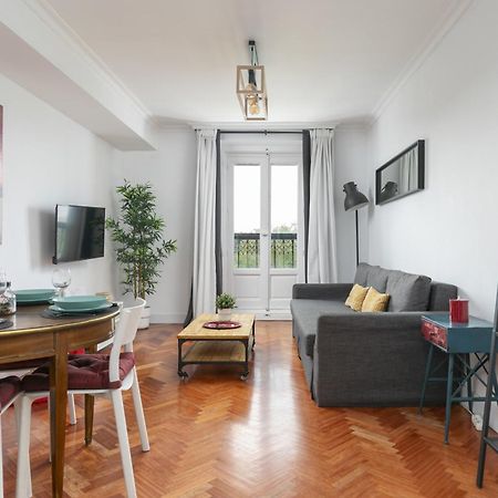 Apartamento Con Vistas Al Parque Del Retiro Madrid Kültér fotó