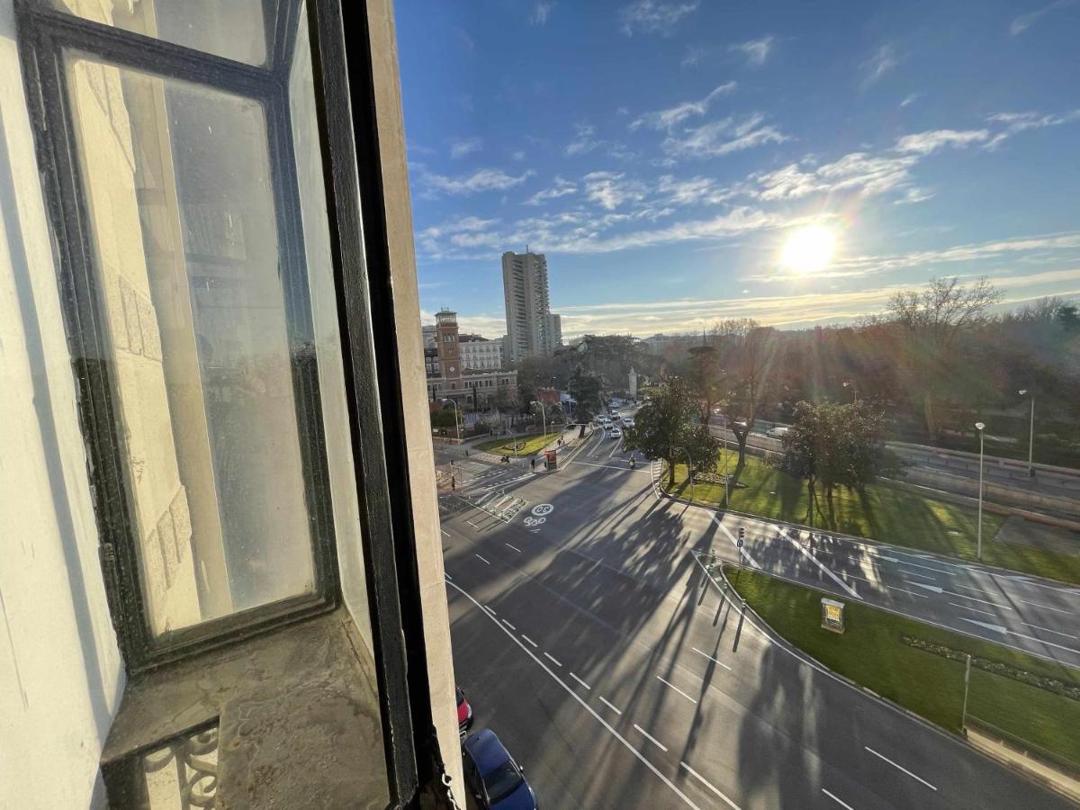 Apartamento Con Vistas Al Parque Del Retiro Madrid Kültér fotó